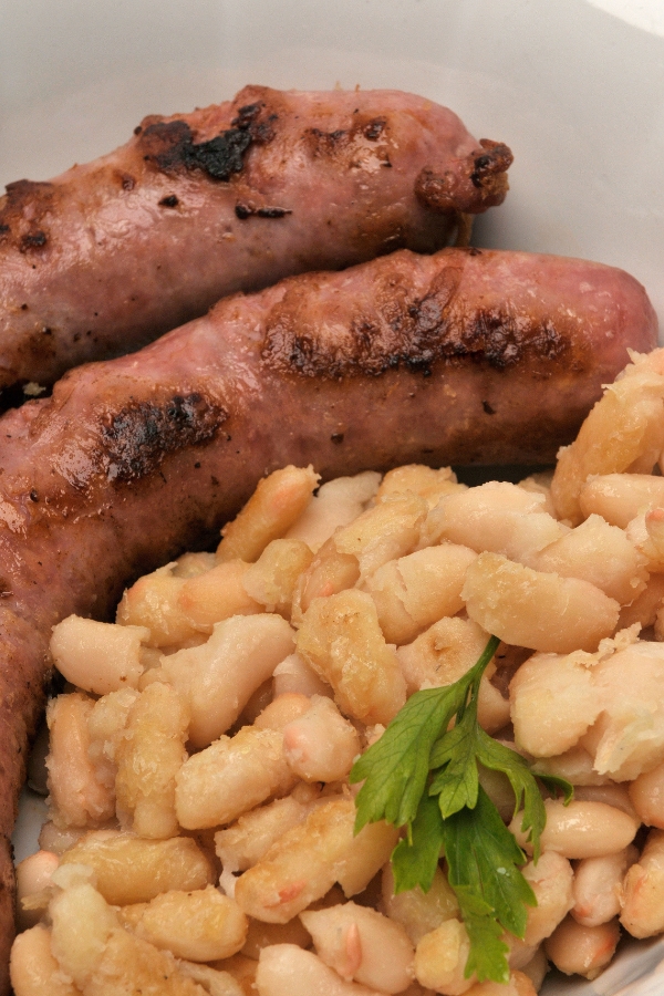 botifarra amb mongetes