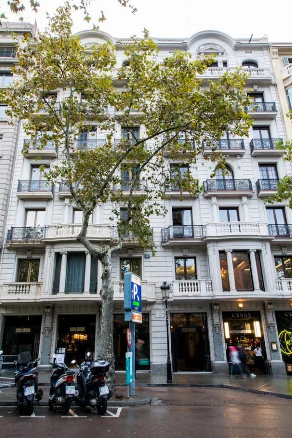 Casa Gracia Barcelona Hostel
