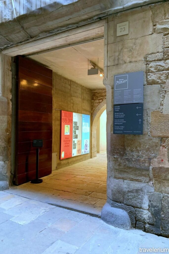 Entrance Picasso Museum