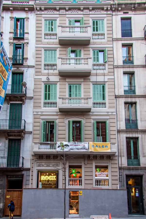 Sant Jordi Hostels Rock Palace