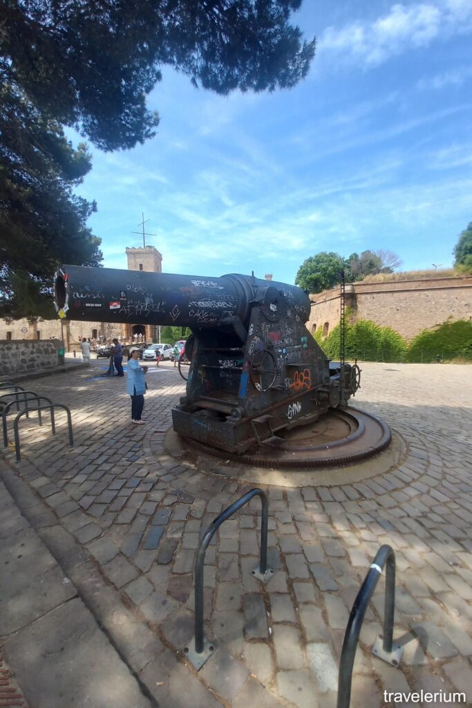 Large Ordonez Howitzer outside the entrance of Montjuic Castle June 2025