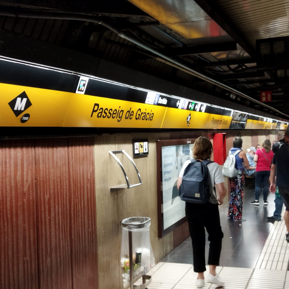 Passeig de Gràcia - Metro Station